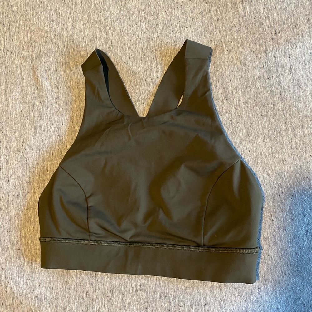Green Lululemon sports bra